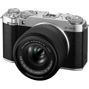 Fujifilm X-M5 Silver + XC 15-45mm F/3.5-5.6 OIS PZ - Garanzia Ufficiale Fuji Italia