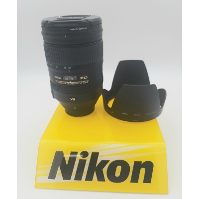 Nikon AF-S 28-300mm f/3.5-5.6 G ED VR USATO